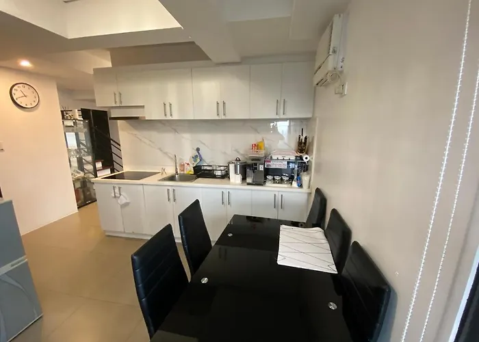Penthouse At Porto Towers In Cubao Quezon *
