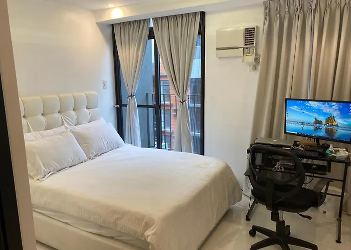 Penthouse At Porto Towers In Cubao Quezon *